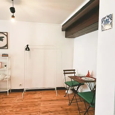 1 By Avenida Da Liberdade Apartman *